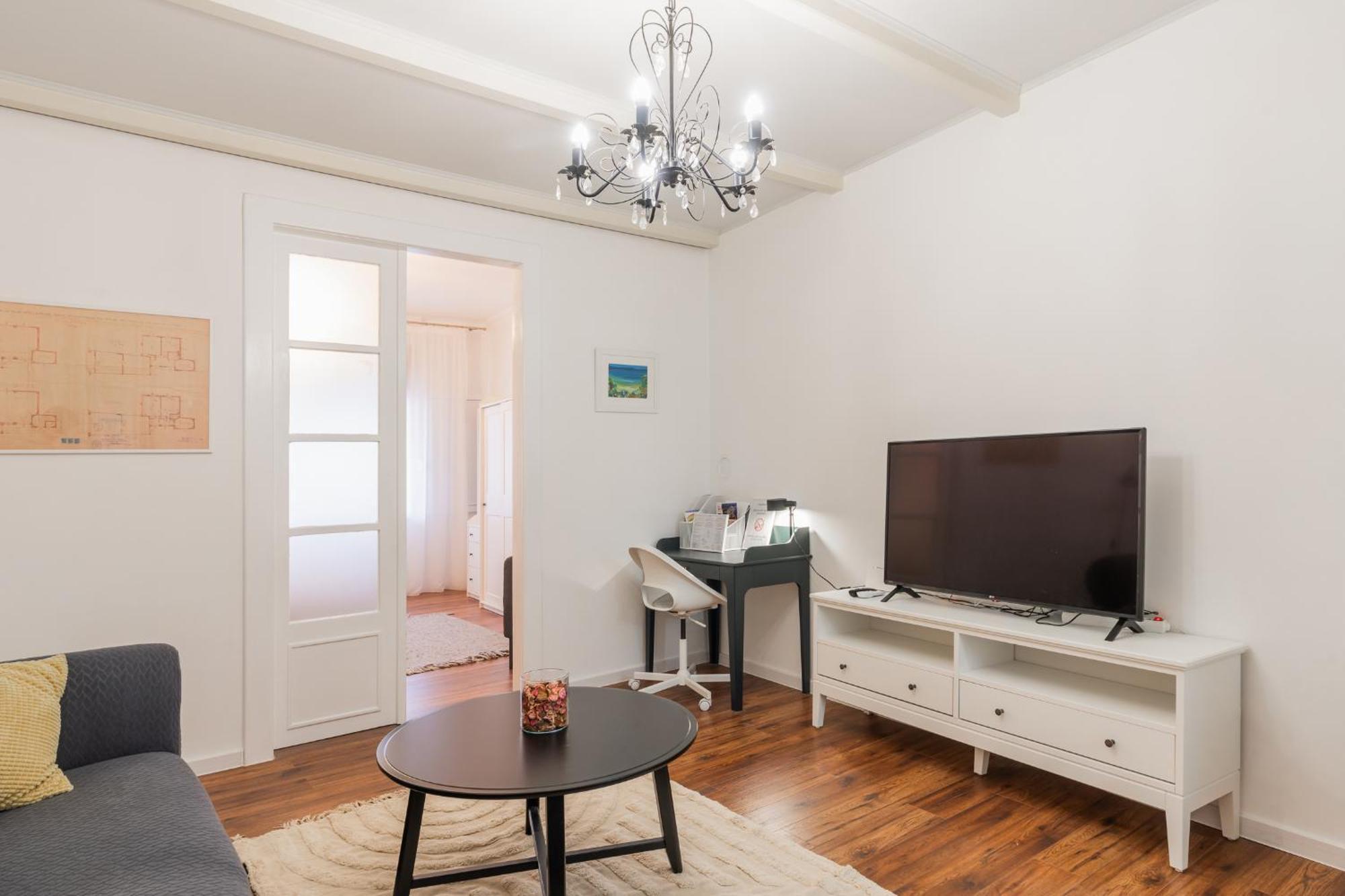 Linden Korzo Apartamento Rijeka Exterior foto